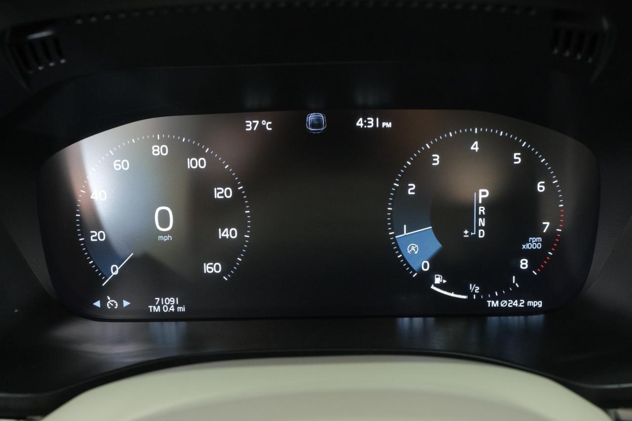2021 Volvo XC60 T5 MOMENTUM BLIND SPOT ASSIST PANORAMA LEATHER SEATS REAR CAMERA Carrollton TX