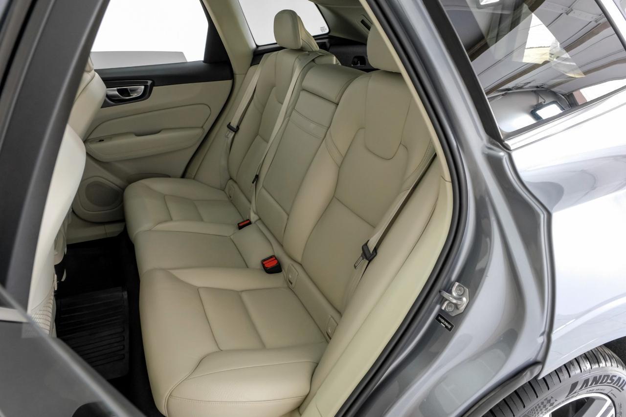 2021 Volvo XC60 T5 MOMENTUM BLIND SPOT ASSIST PANORAMA LEATHER SEATS REAR CAMERA Carrollton TX