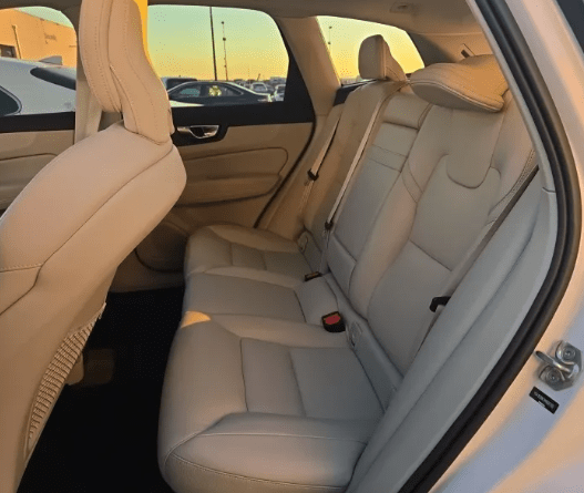2021 Volvo XC60 T5 Momentum Portland OR