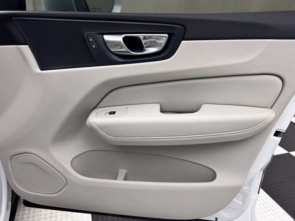 2021 Volvo XC60 T5 Momentum Portland OR