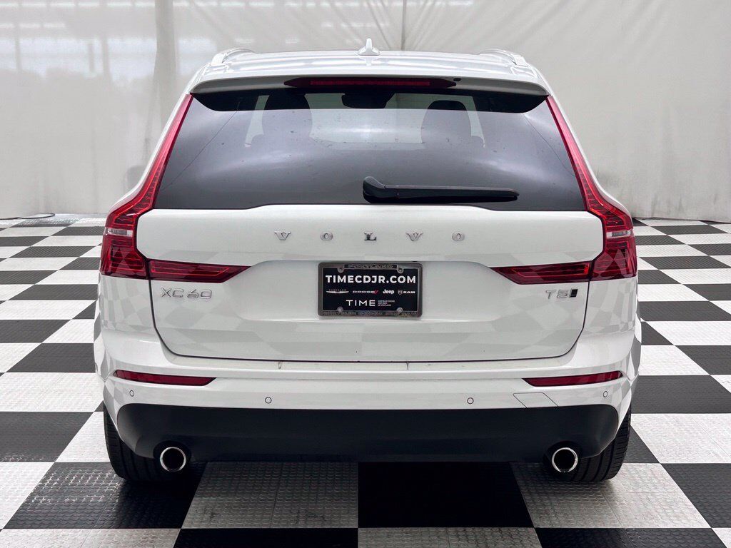 2021 Volvo XC60 T5 Momentum Portland OR