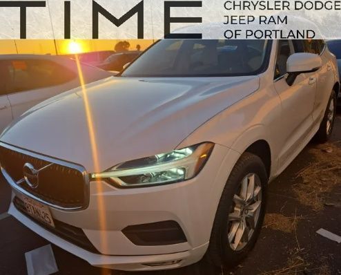 2021 Volvo XC60 T5 Momentum