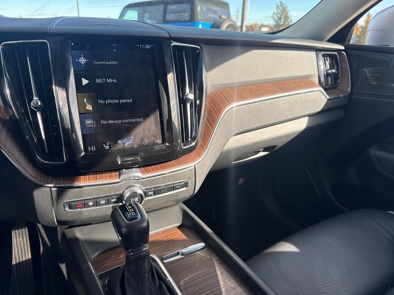 2021 Volvo XC60 T5 Momentum Bend OR