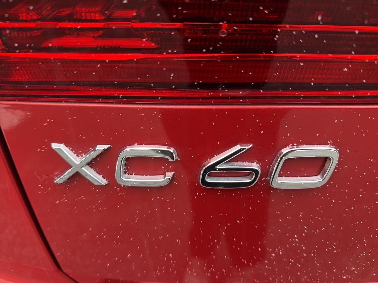 2021 Volvo XC60 T5 Momentum Gaithersburg MD