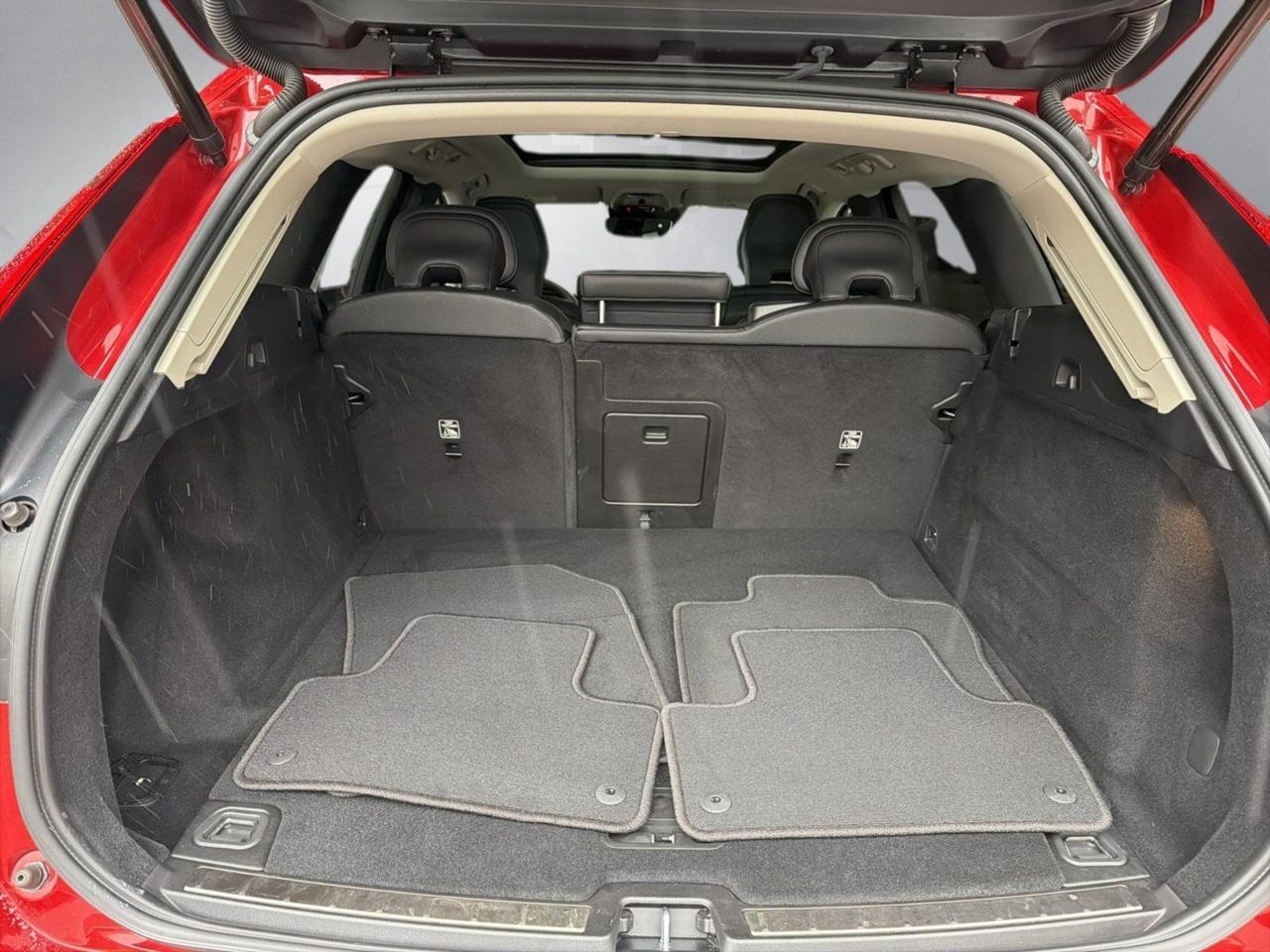 2021 Volvo XC60 T5 Momentum Gaithersburg MD