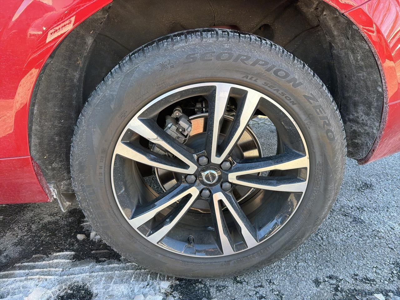 2021 Volvo XC60 T5 Momentum Gaithersburg MD