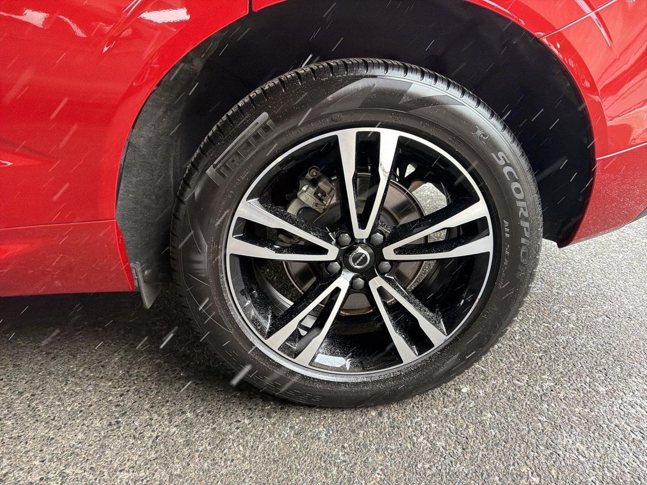 2021 Volvo XC60 T5 Momentum Gaithersburg MD