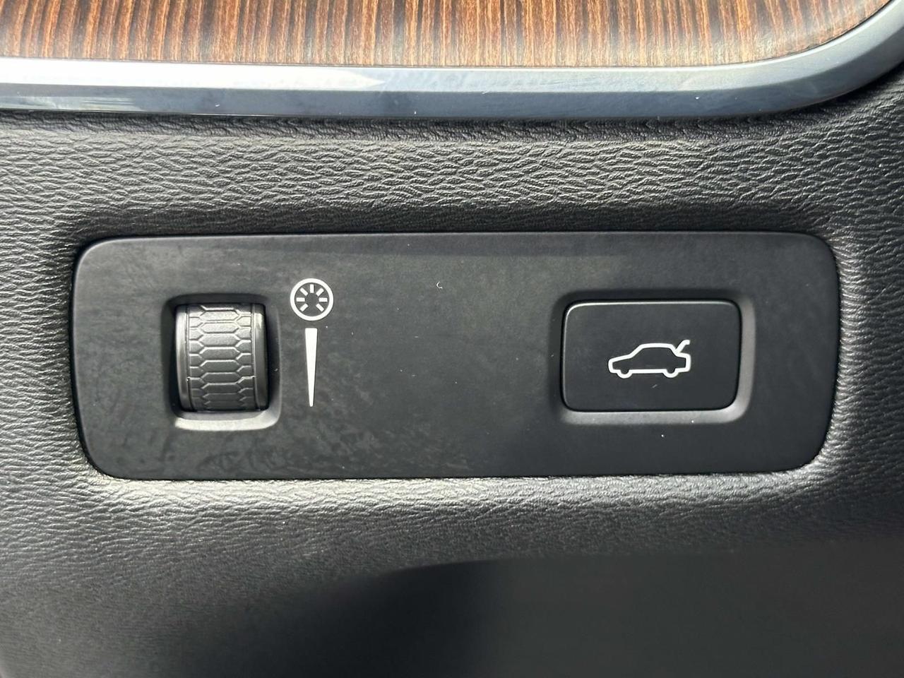 2021 Volvo XC60 T5 Momentum Alexandria VA