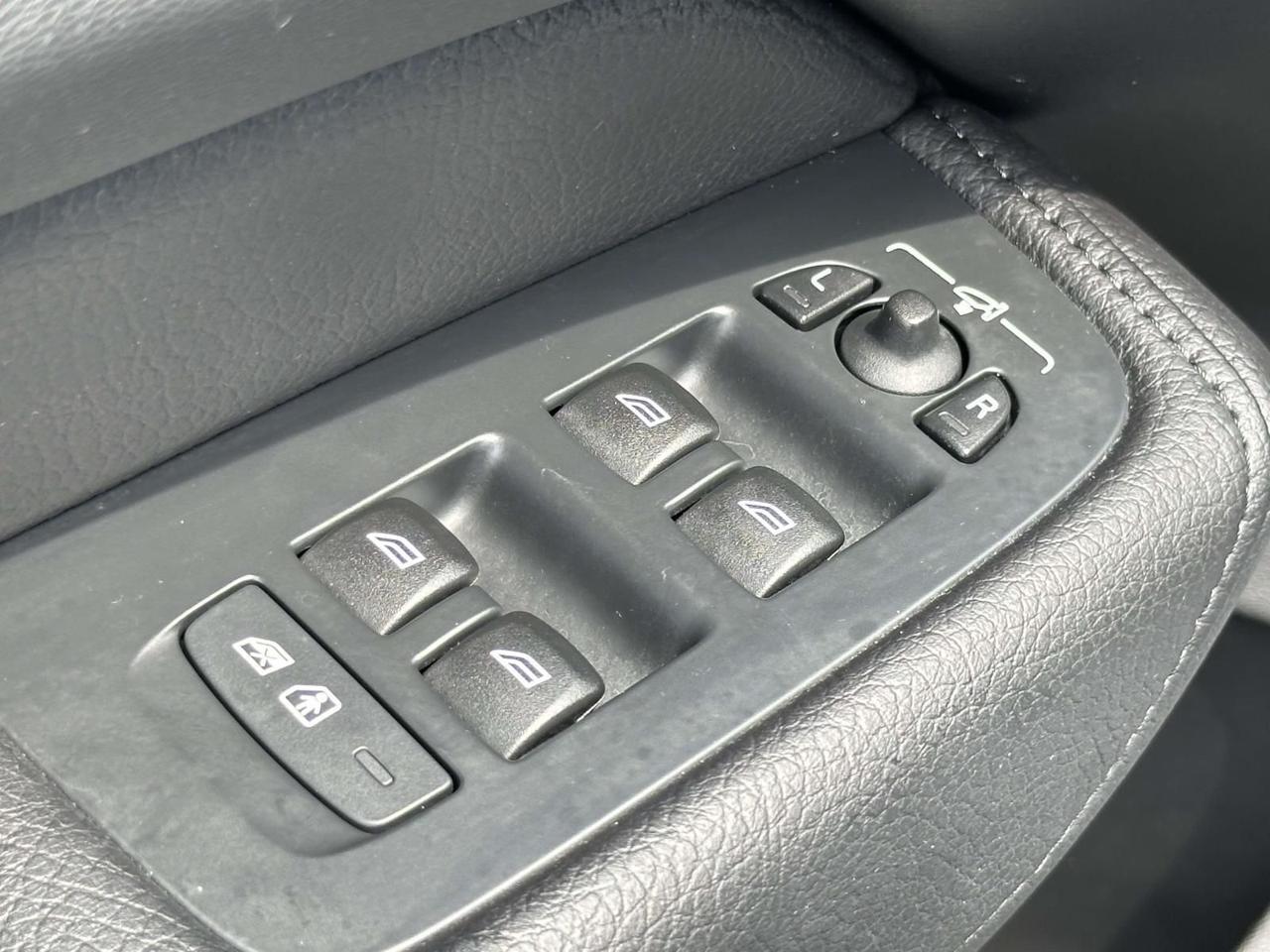 2021 Volvo XC60 T5 Momentum Alexandria VA