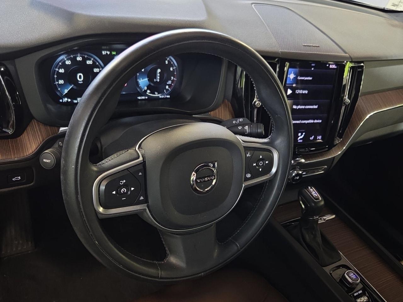 2021 Volvo XC60 T6 Momentum Adaptive Cruise Harman Kardon Sound Portland OR