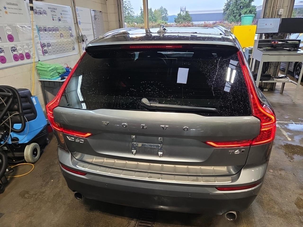 2021 Volvo XC60 T6 Momentum Adaptive Cruise Harman Kardon Sound Portland OR