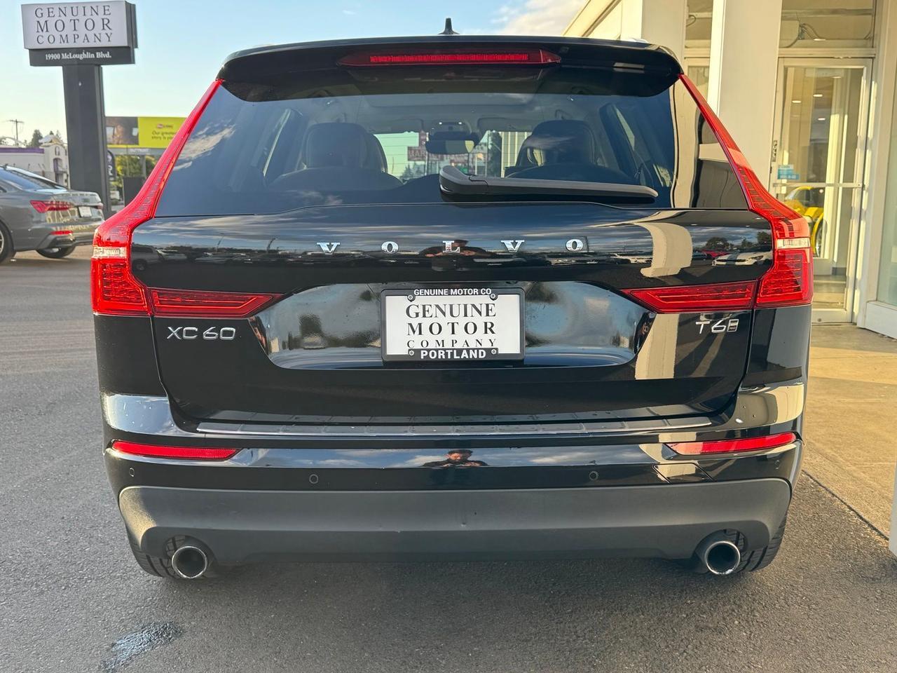 2021 Volvo XC60 T6 Momentum Gladstone OR