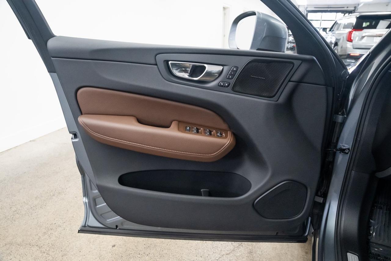 2021 Volvo XC60 T6 Momentum Heated Seats Premium Package Portland OR