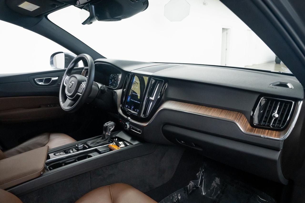 2021 Volvo XC60 T6 Momentum Heated Seats Premium Package Portland OR