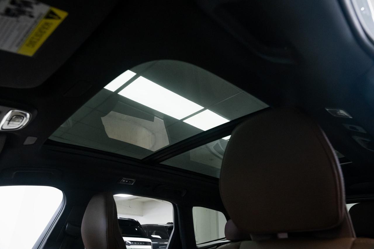 2021 Volvo XC60 T6 Momentum Heated Seats Premium Package Portland OR
