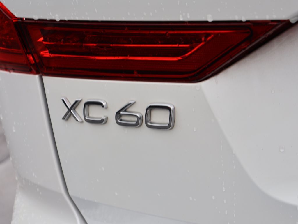 2021 Volvo XC60 T6 Momentum San Clemente CA