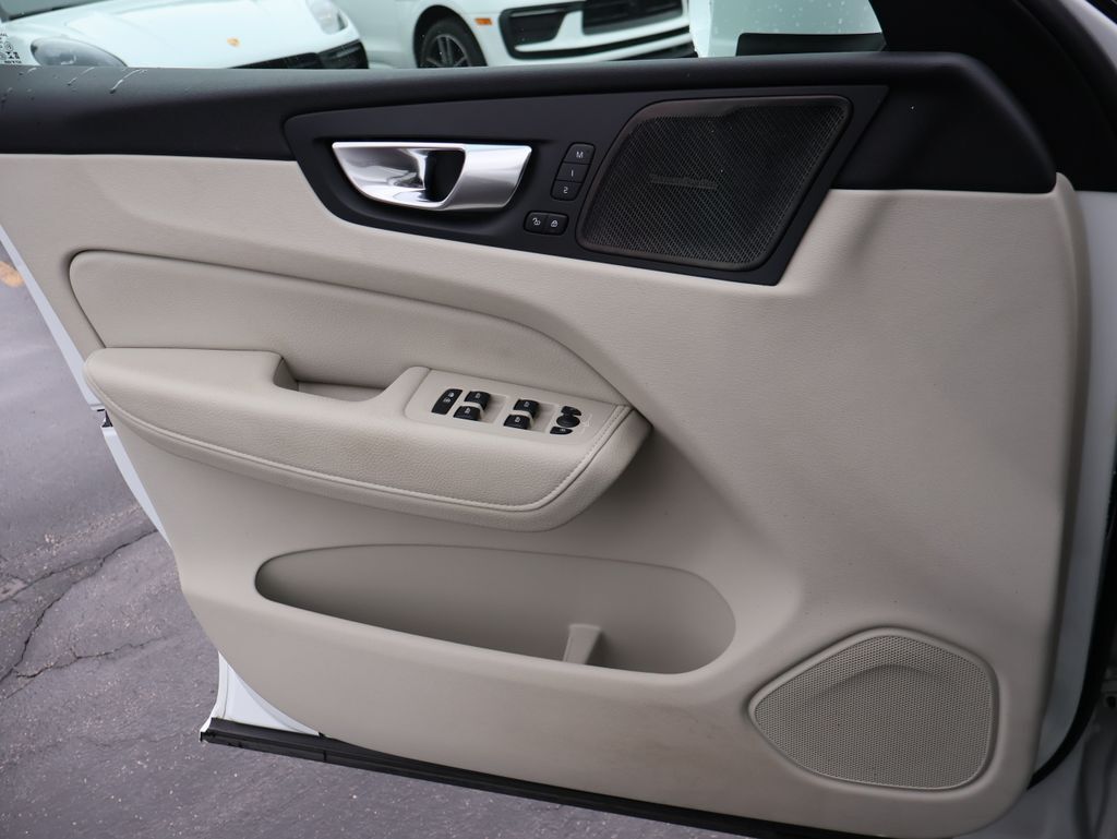 2021 Volvo XC60 T6 Momentum San Clemente CA