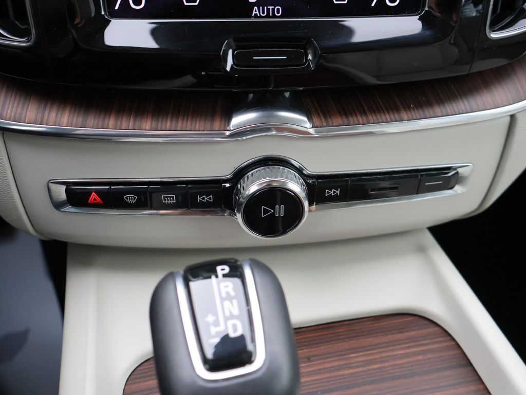 2021 Volvo XC60 T6 Momentum San Clemente CA