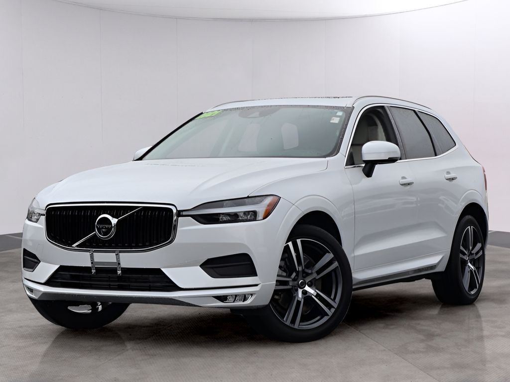 2021 Volvo XC60 T6 Momentum