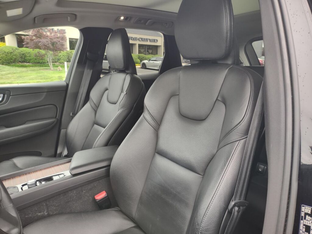 2021 Volvo XC60 T6 Momentum Richmond VA