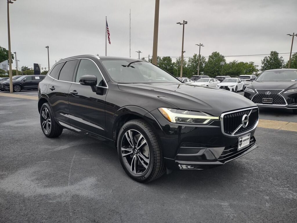 2021 Volvo XC60 T6 Momentum