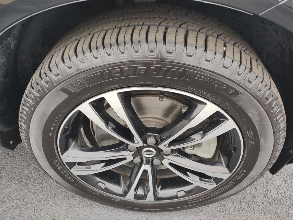 2021 Volvo XC60 T6 Momentum Richmond VA