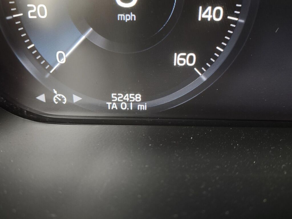 2021 Volvo XC60 T6 Momentum Richmond VA