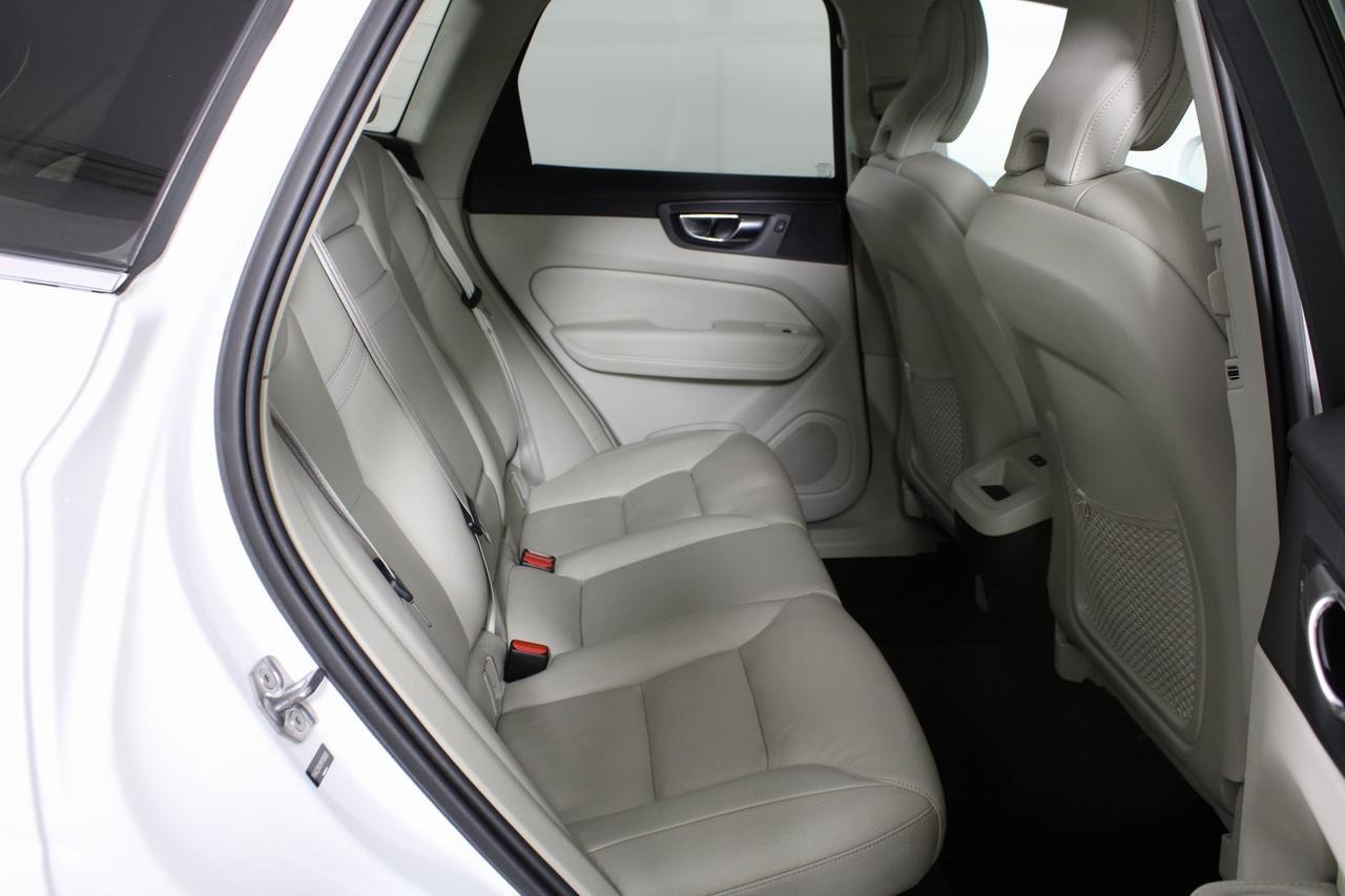 2021 Volvo XC60 T6 Momentum Manassas VA