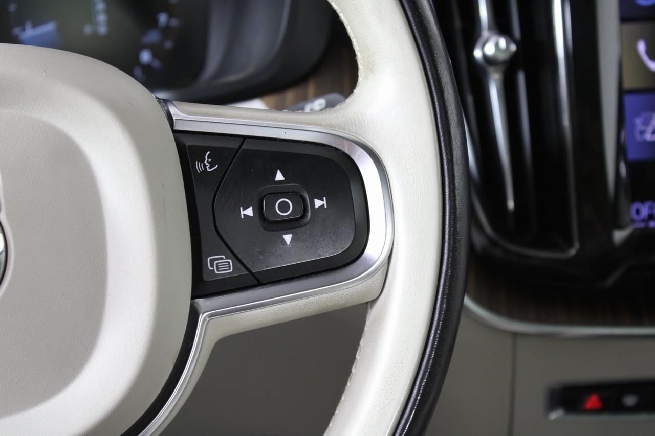 2021 Volvo XC60 T6 Momentum Manassas VA