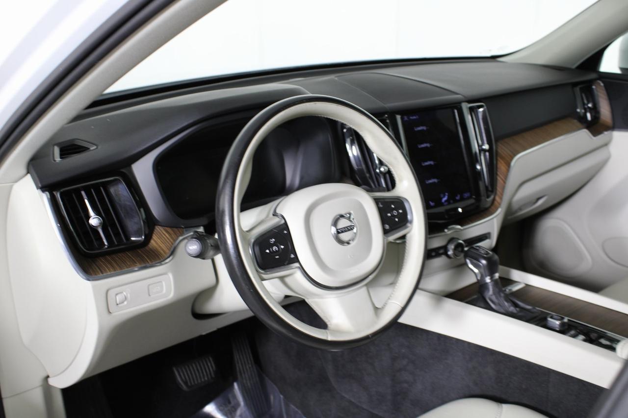 2021 Volvo XC60 T6 Momentum Manassas VA