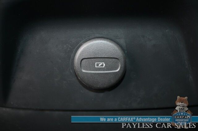 2021 Volvo XC90 Inscription Expression / AWD / Climate & Advanced Pkg / Front & Rear Heated Leather Seats / Heated Steering Wheel / Panoramic Sunroof / NAV / HUD / Lane Departure & Blind Spot Alert / 3rd Row / Seats 7 / 1-Owner Anchorage AK