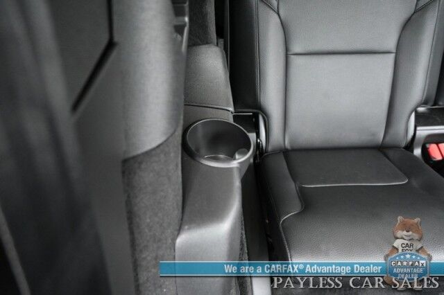 2021 Volvo XC90 Inscription Expression / AWD / Climate & Advanced Pkg / Front & Rear Heated Leather Seats / Heated Steering Wheel / Panoramic Sunroof / NAV / HUD / Lane Departure & Blind Spot Alert / 3rd Row / Seats 7 / 1-Owner Anchorage AK
