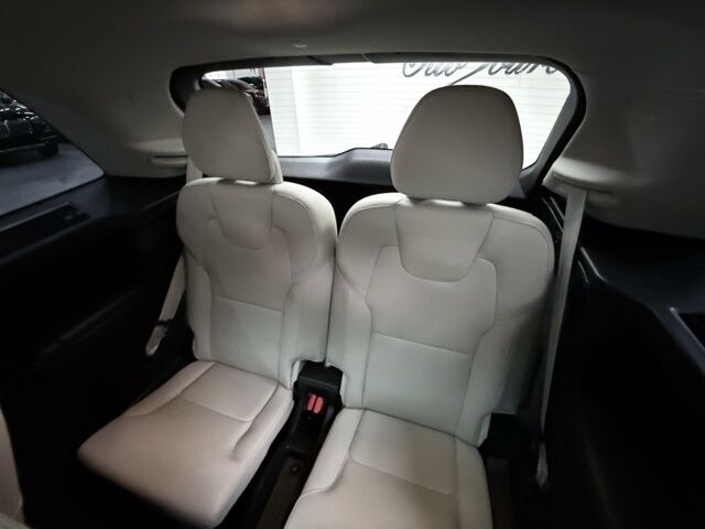 2021 Volvo XC90 Momentum Dallas TX 2021 Volvo XC90 Momentum Dallas TX