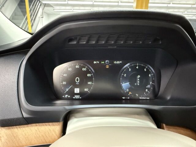 2021 Volvo XC90 Momentum Dallas TX 2021 Volvo XC90 Momentum Dallas TX