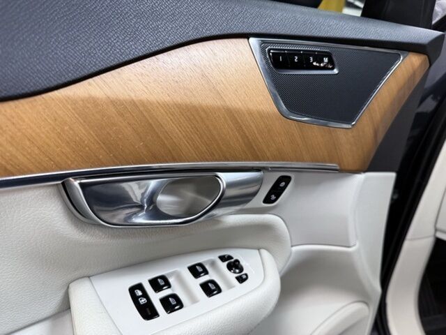 2021 Volvo XC90 Momentum Dallas TX 2021 Volvo XC90 Momentum Dallas TX