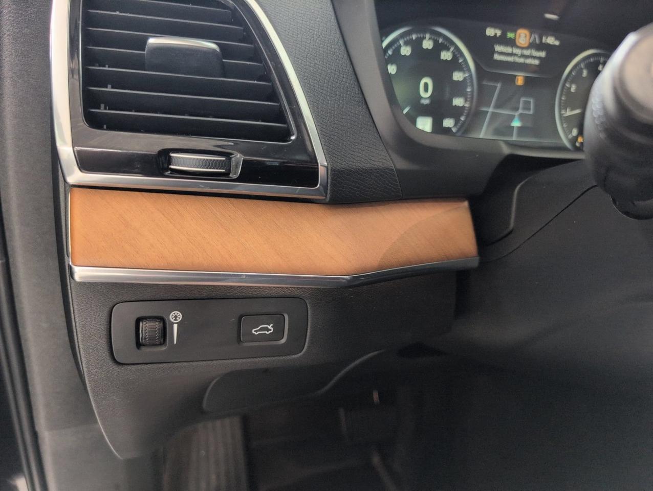 2021 Volvo XC90 Momentum San Antonio TX