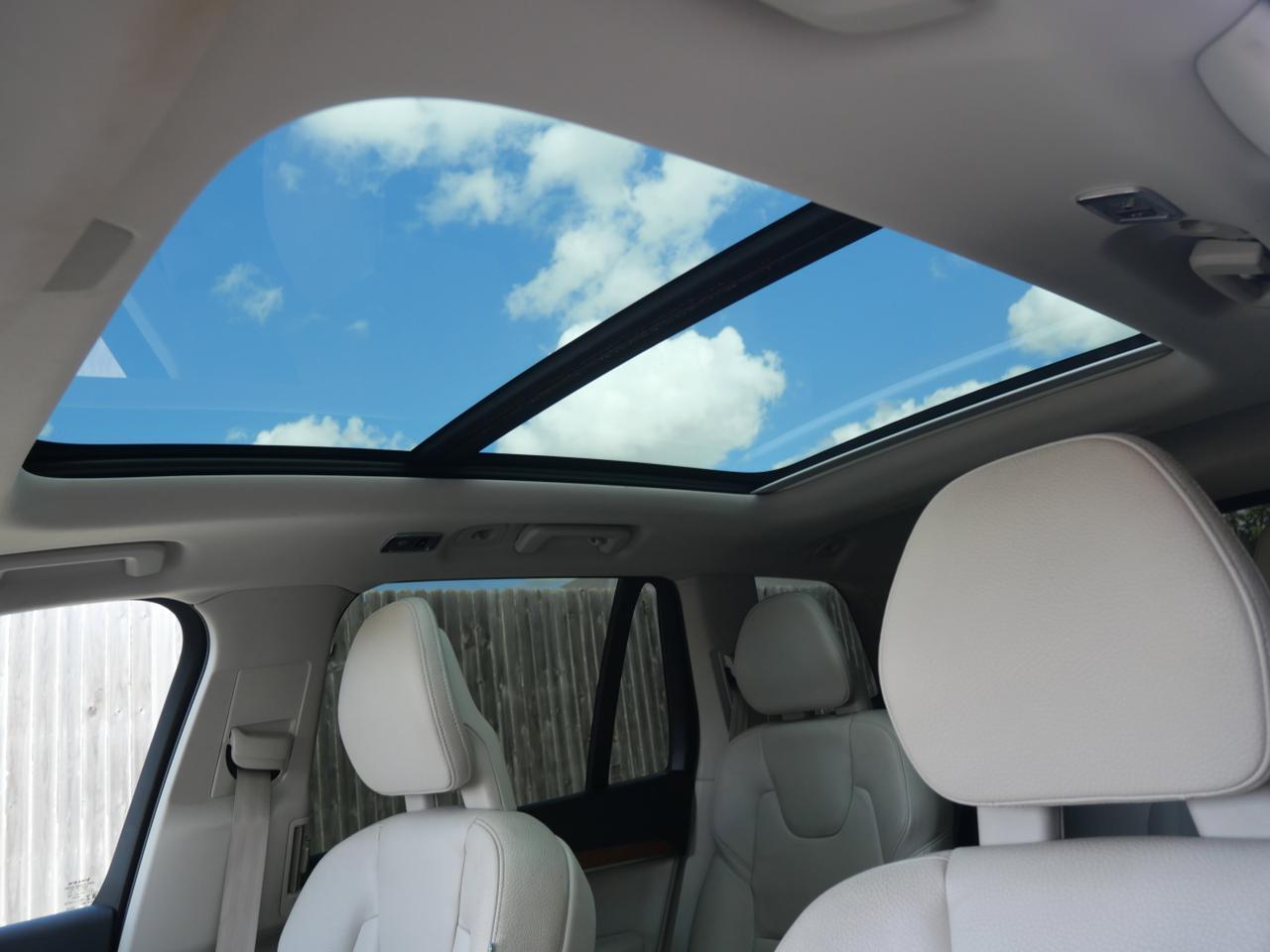 2021 Volvo XC90 Momentum San Juan TX