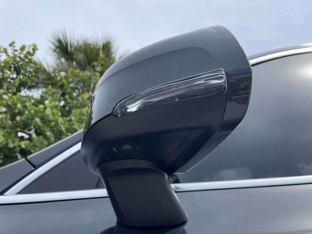 2021 Volvo XC90 Momentum Sarasota FL