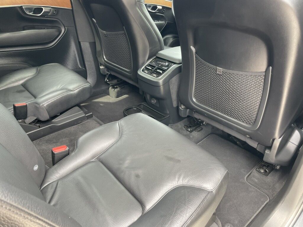 2021 Volvo XC90 Momentum Sarasota FL