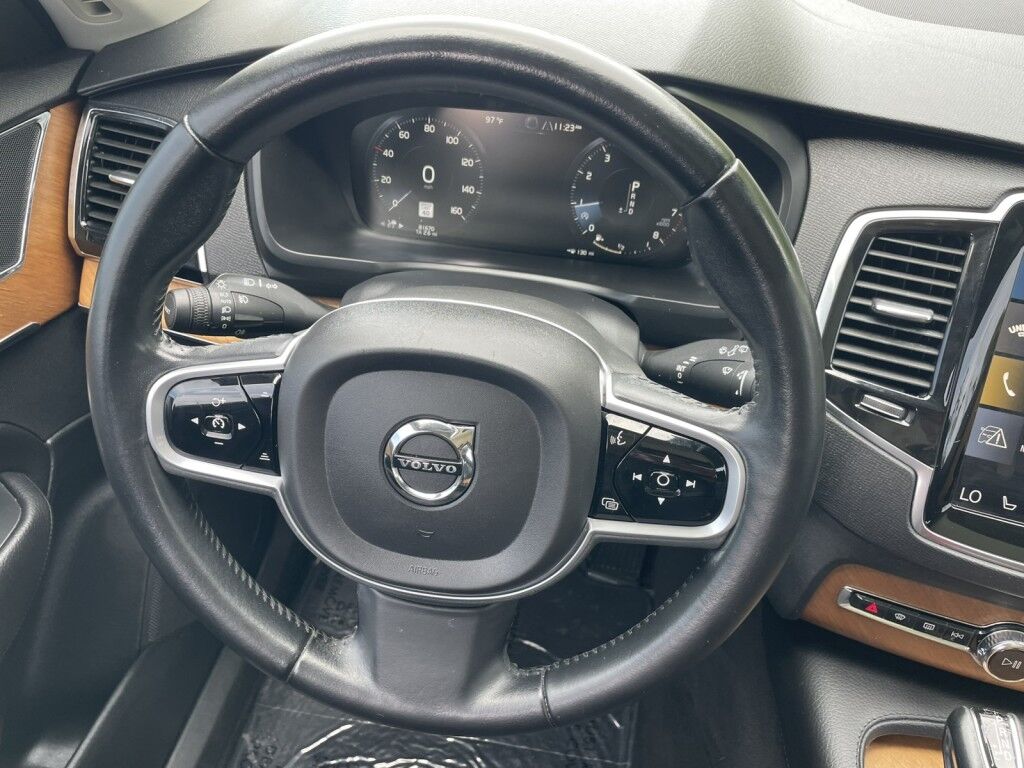 2021 Volvo XC90 Momentum Sarasota FL