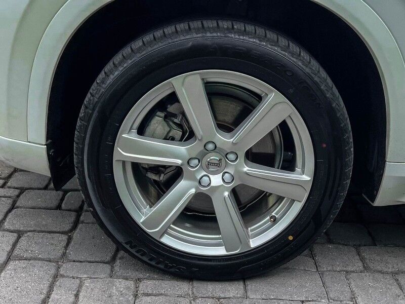 2021 Volvo XC90 Momentum Wilmington NC