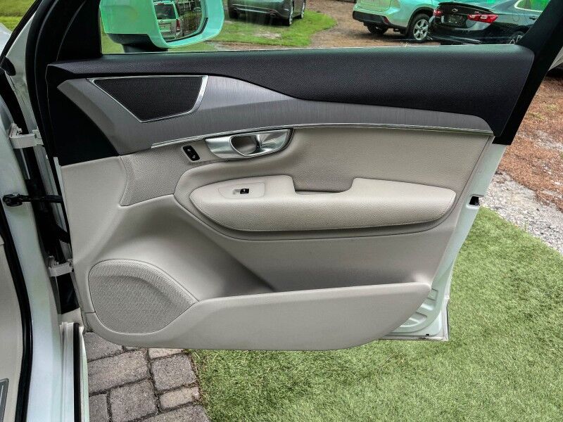 2021 Volvo XC90 Momentum Wilmington NC