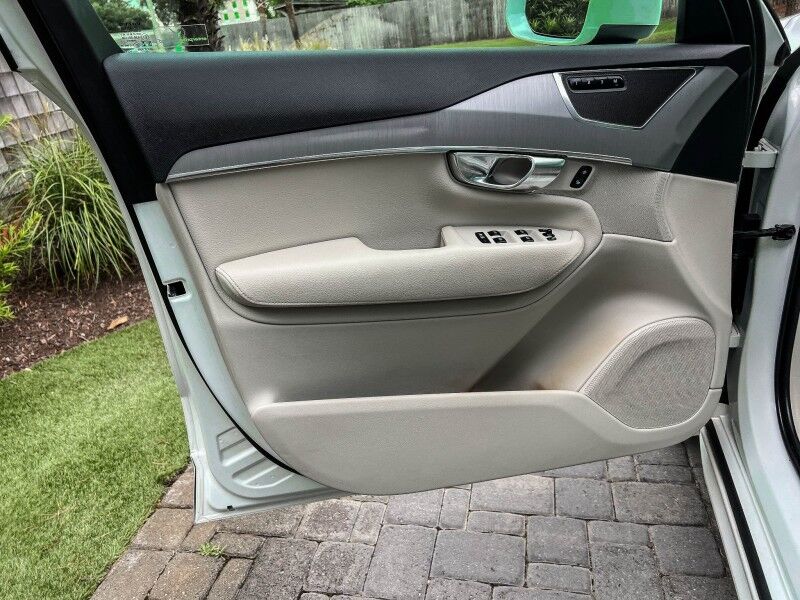 2021 Volvo XC90 Momentum Wilmington NC