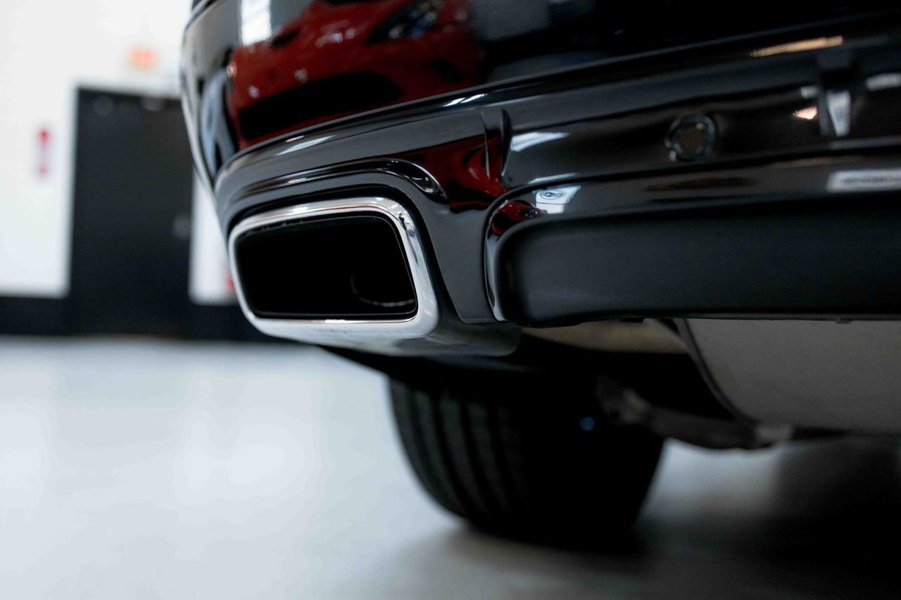 2021 Volvo XC90 R-Design photo 25
