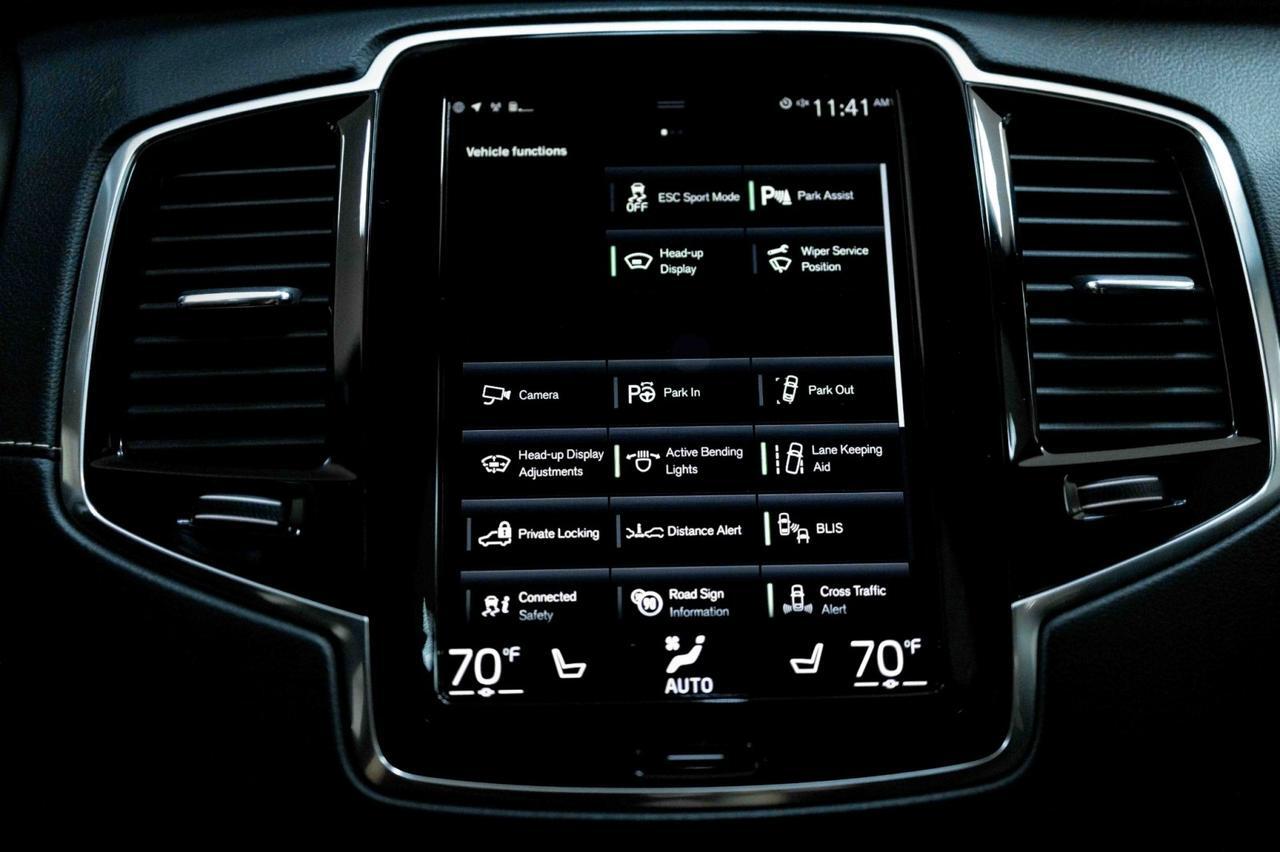 2021 Volvo XC90 R-Design photo 49
