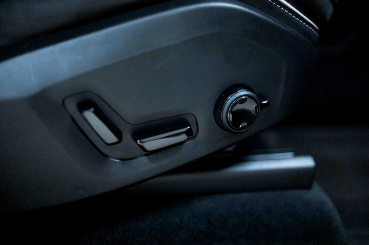 2021 Volvo XC90 R-Design photo 65