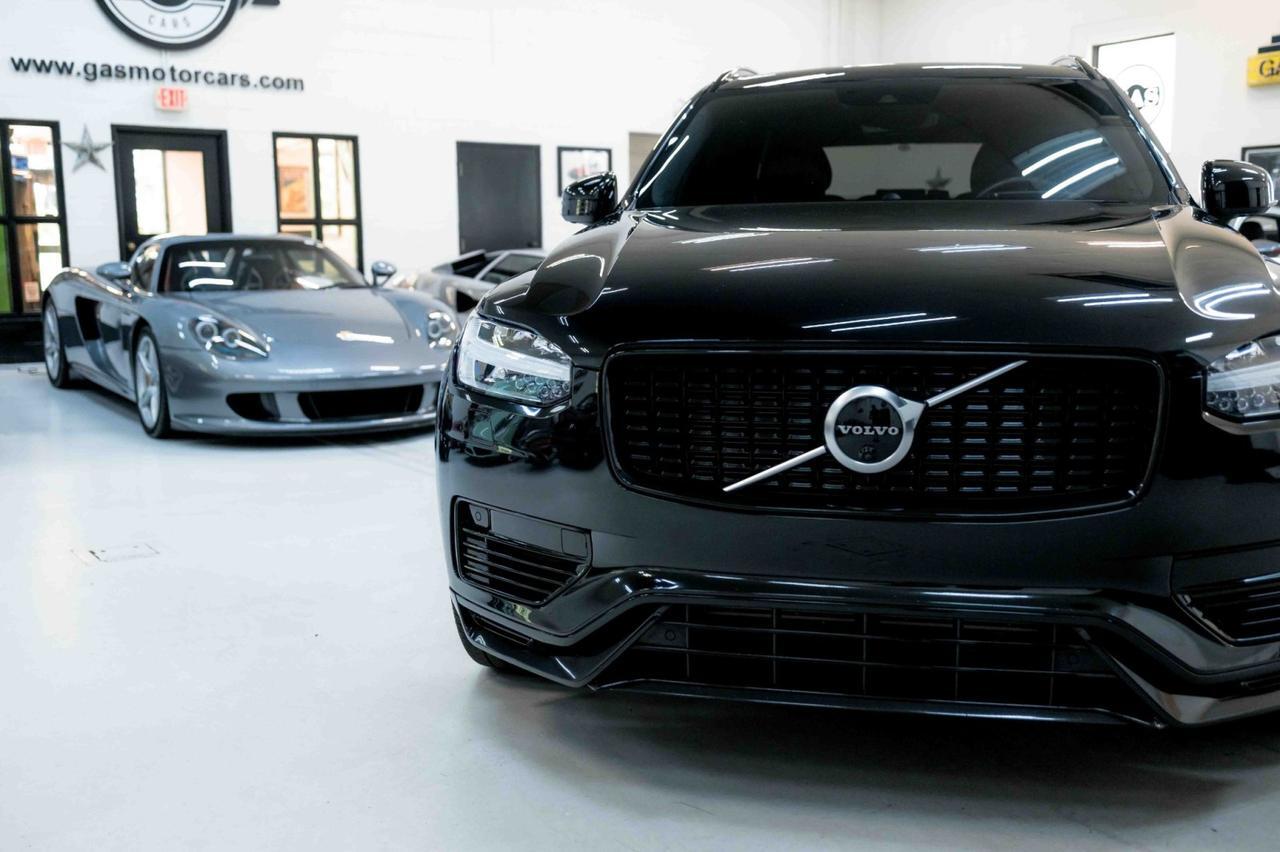 2021 Volvo XC90 R-Design photo 16