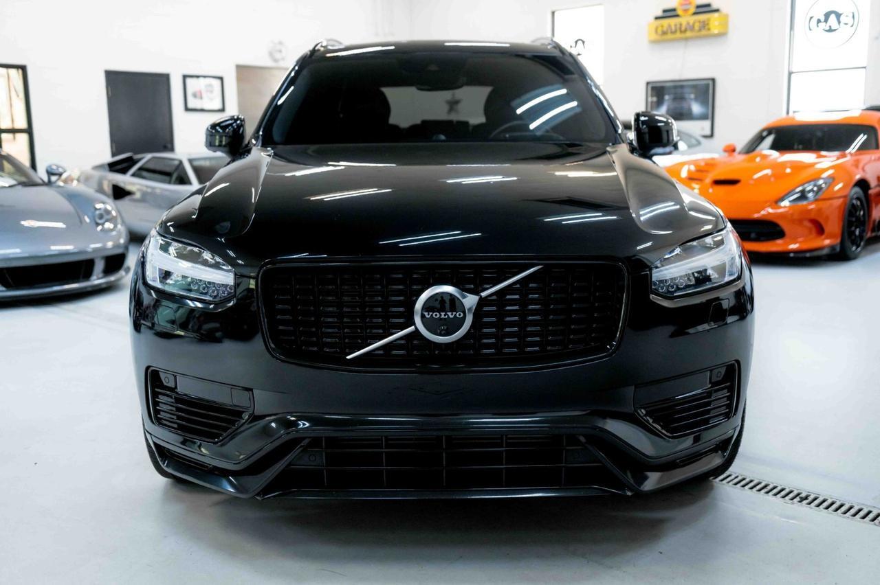2021 Volvo XC90 R-Design photo 4