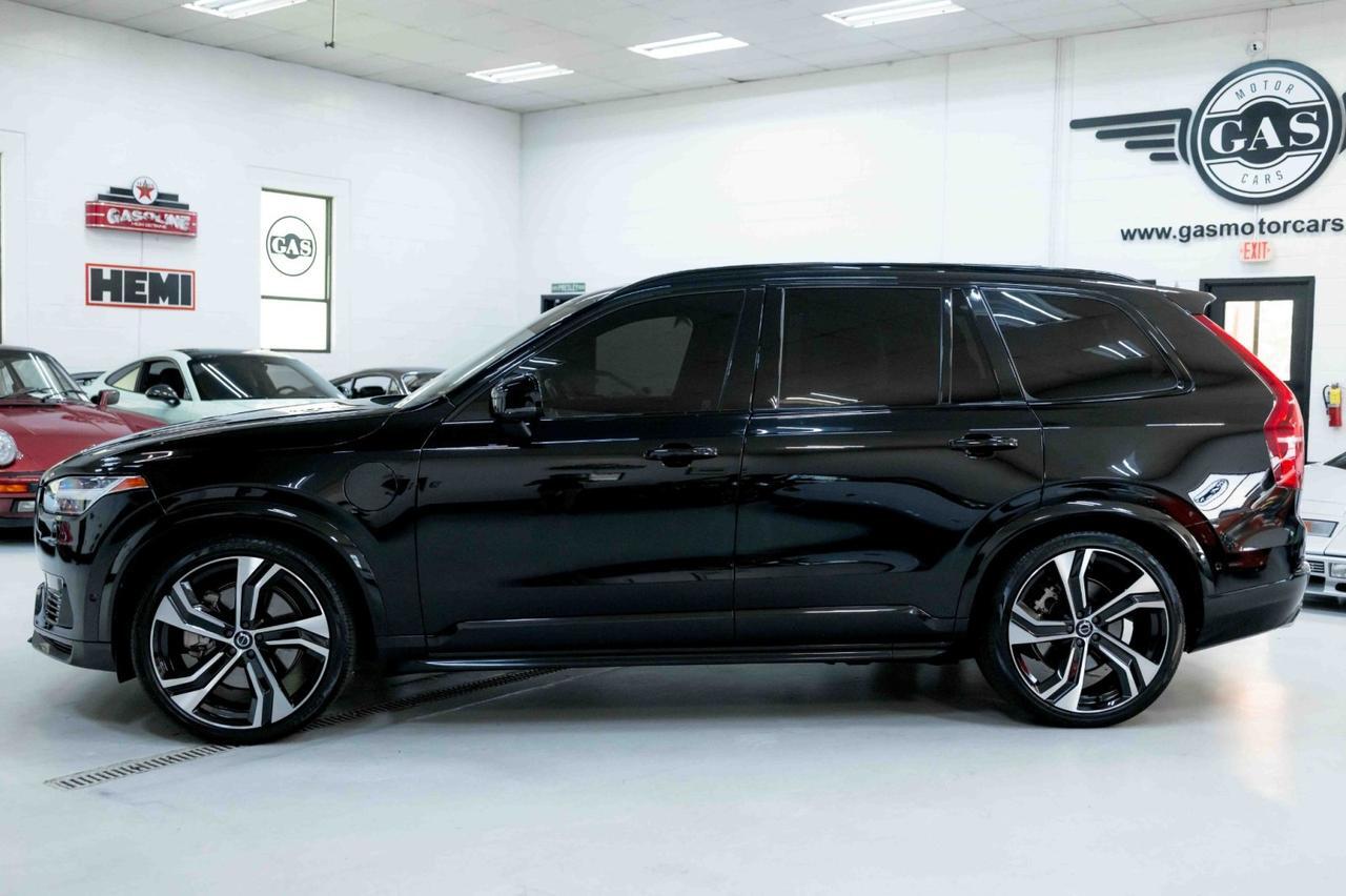 2021 Volvo XC90 R-Design photo 5