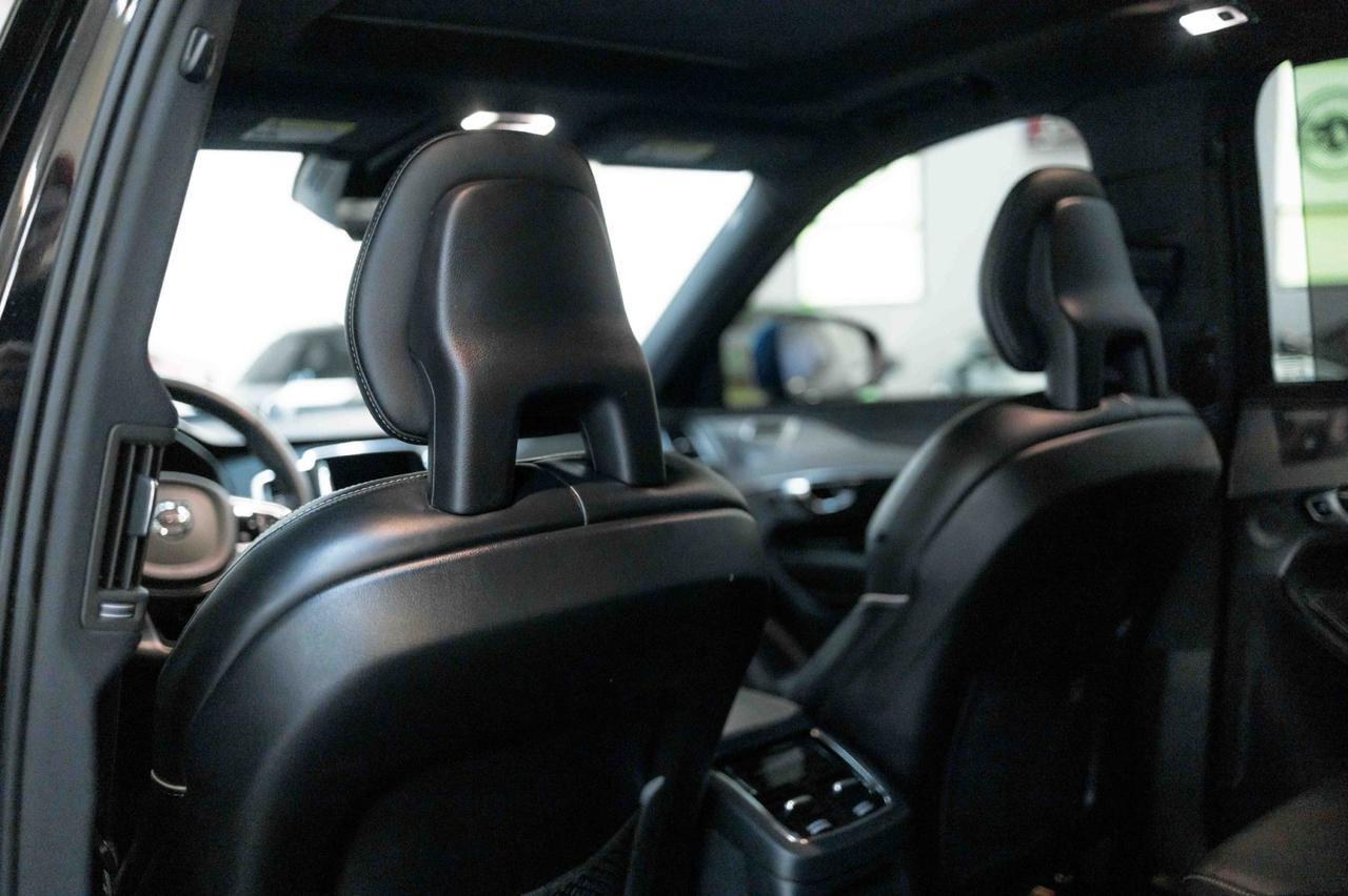2021 Volvo XC90 R-Design photo 60